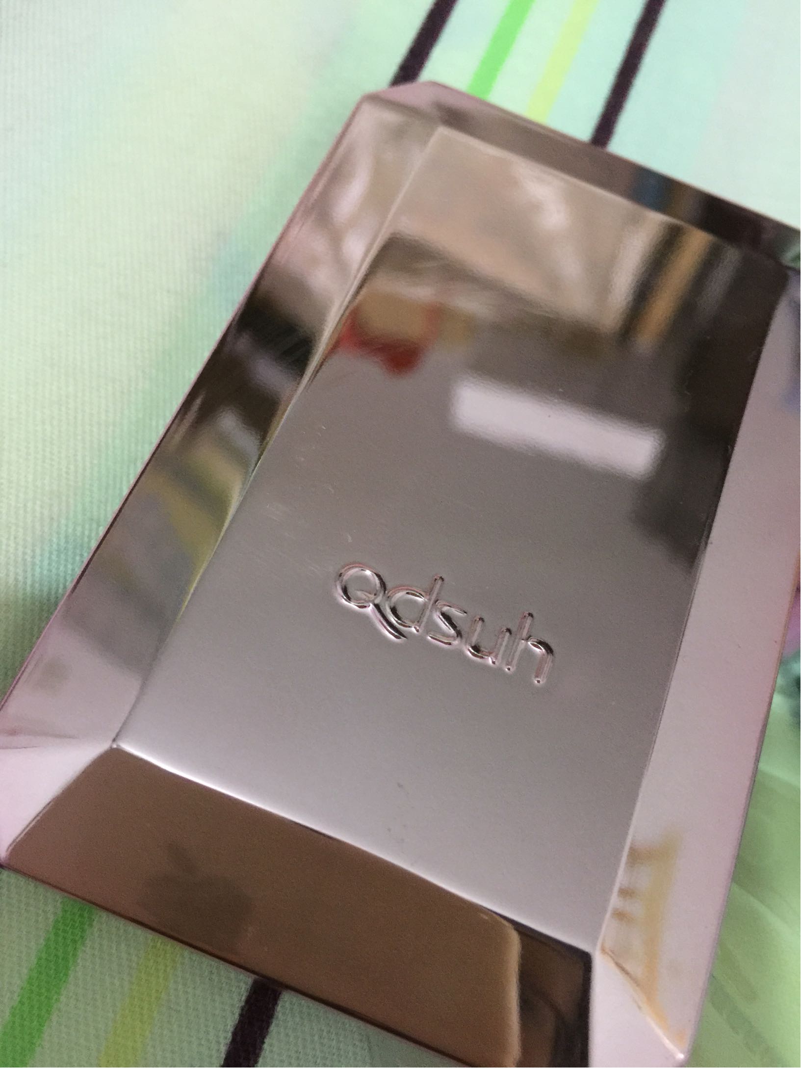 �ɵ��лݾ���������ɫ��Ӱ����Ǯ?ר��۸�